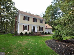 11 Strafford Circle Rd, Medford, NJ 08055