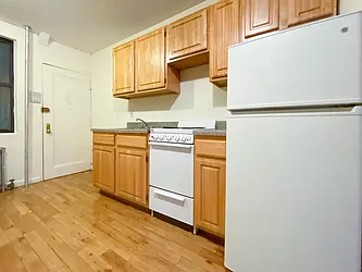 Rented by City Connections Realty