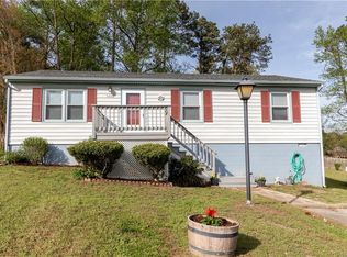 5608 Heatherhill Dr, North Chesterfield, VA 23234