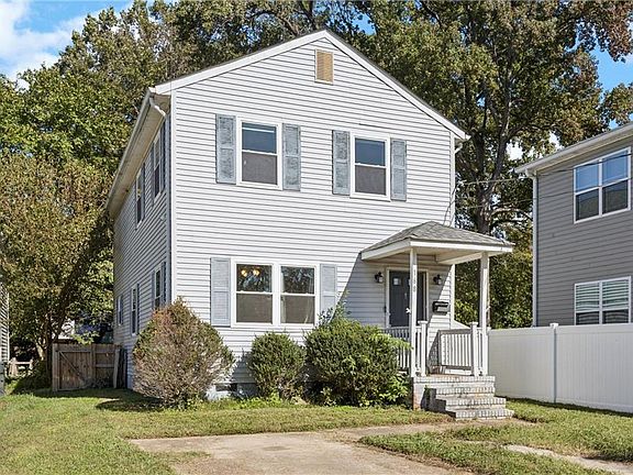 2nd image of 168 Woodland Rd