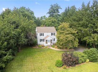 249 Firetown Rd, Simsbury, CT 06070