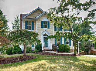 184 Bluestone Dr, Bethel Park, PA