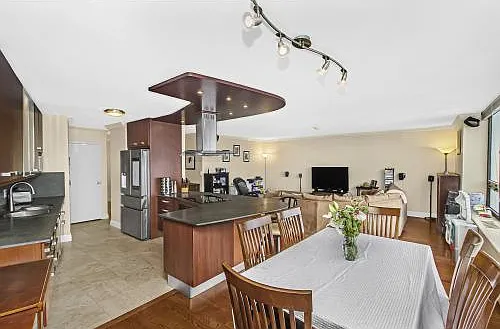 3930 N Pine Grove Ave #1501 — Photo 13