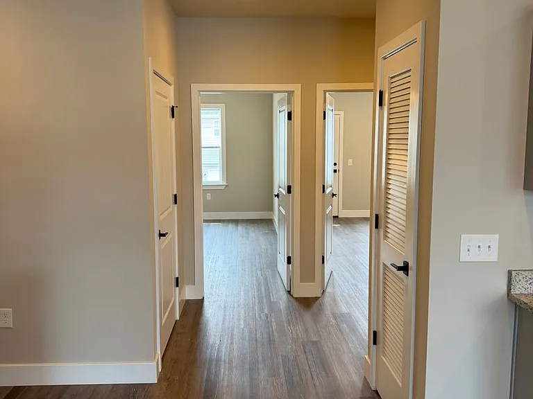 Salem Run Apartments Phase 2 — Photo 257
