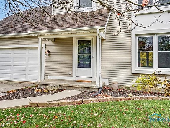 3rd image of 9955 Parliament Pl