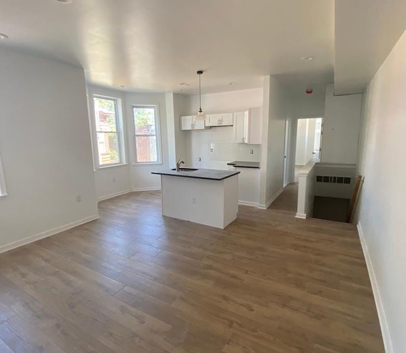 1st image of 2225 W Lehigh Ave Floor 1