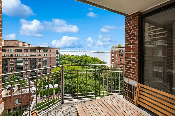 Rented by Corcoran | media 19