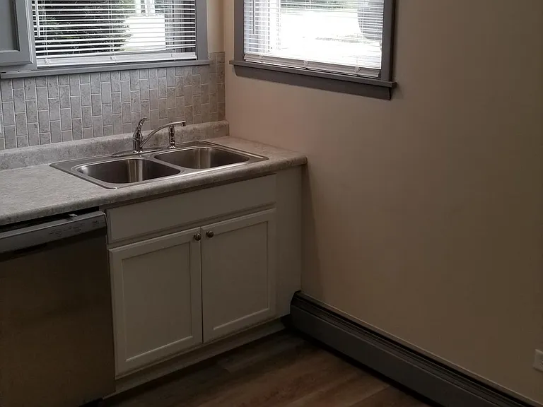 5801 Rose Ave #1 — Photo 3