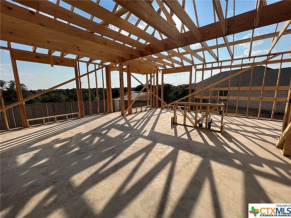 3rd image of 3912 Aransas Dr
