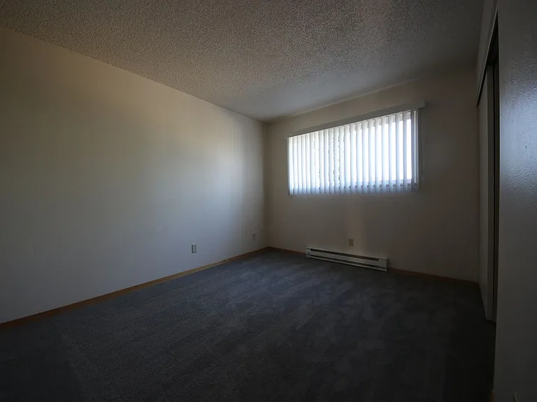 616 Molalla Ave — Photo 8