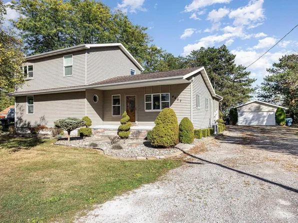 4607 Eleven Mile Rd, Auburn, MI 48611
