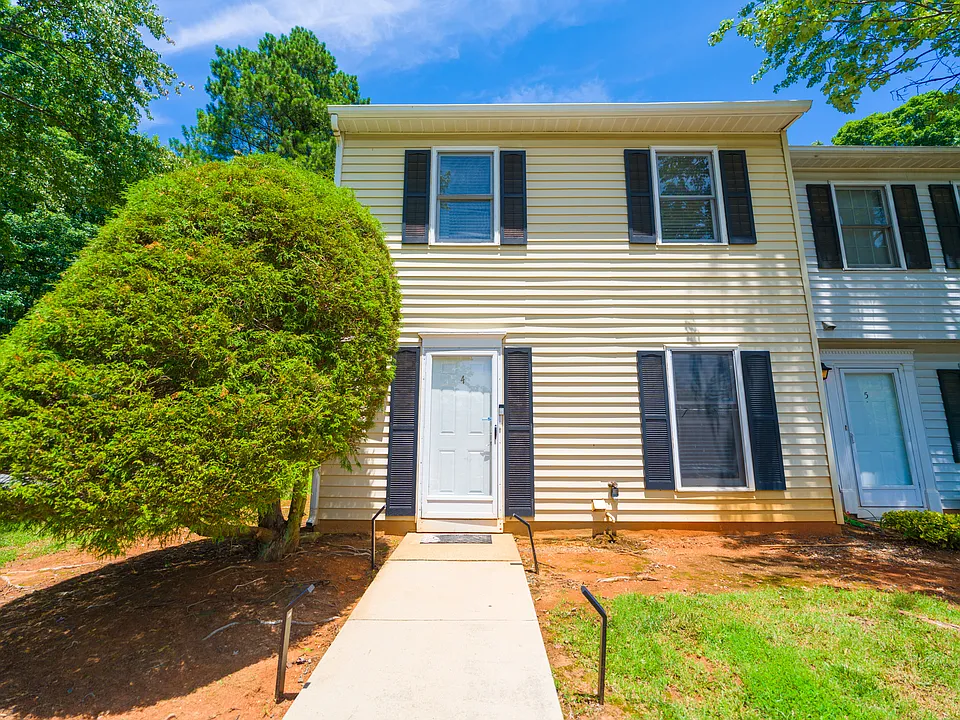 4 Astor Ct