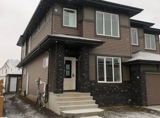 303 27th St NW, Edmonton, AB T6T 2J3