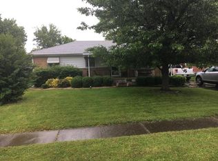 2015 Marilee Dr, Louisville, KY 40272