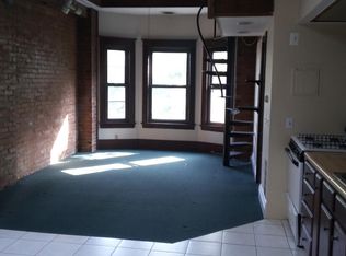92 Stewart St APT 1, Rochester, NY 14620
