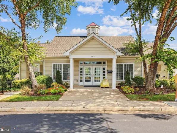 6362 Levtov Lndg, Alexandria, VA 22312