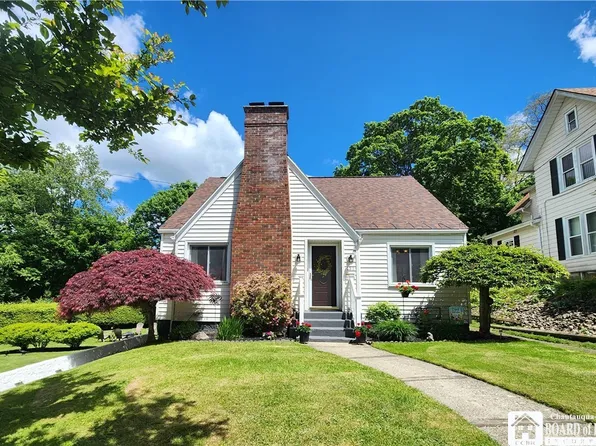 131 Catlin Ave, Jamestown, NY 14701