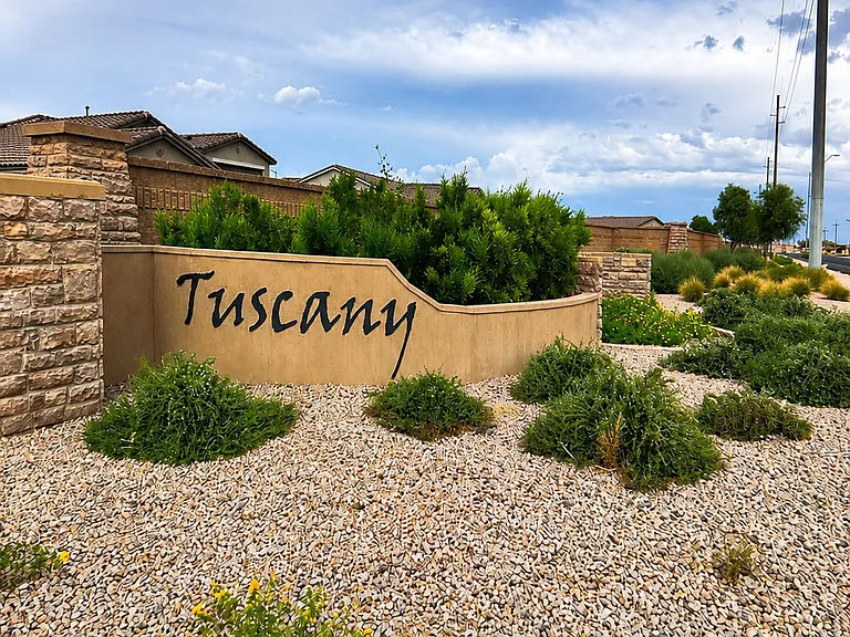 Tuscany Community