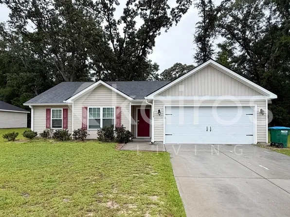 124 Bluff Rd, Springfield, GA 31329