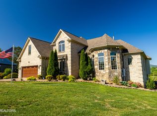7641 Powder Horn Trl, Townsend, TN 37882