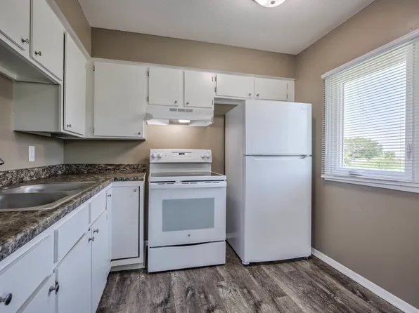 Ashland Park II Apartments, 1917 Furnas St #4, Ashland, NE 68003