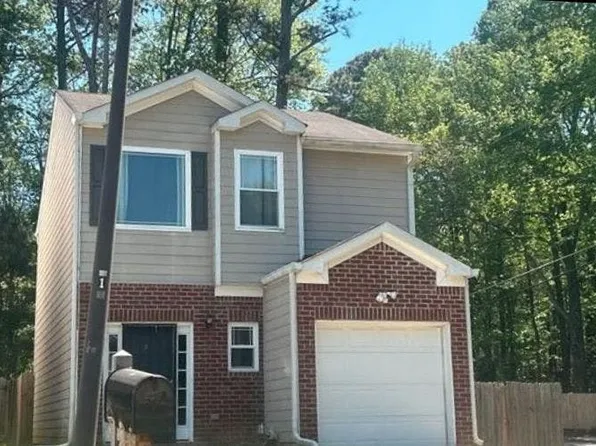 5100 Windsor Forrest Ln, College Park, GA 30349