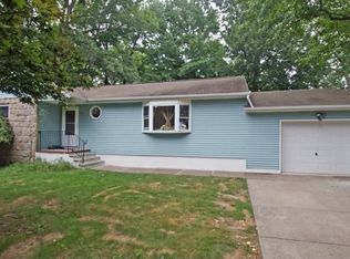 460 Riverside Dr, Wayne, NJ 07470