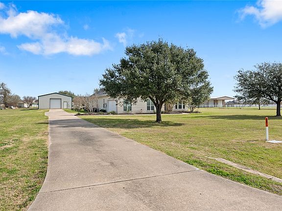 2nd image of 3556 Riata Ct