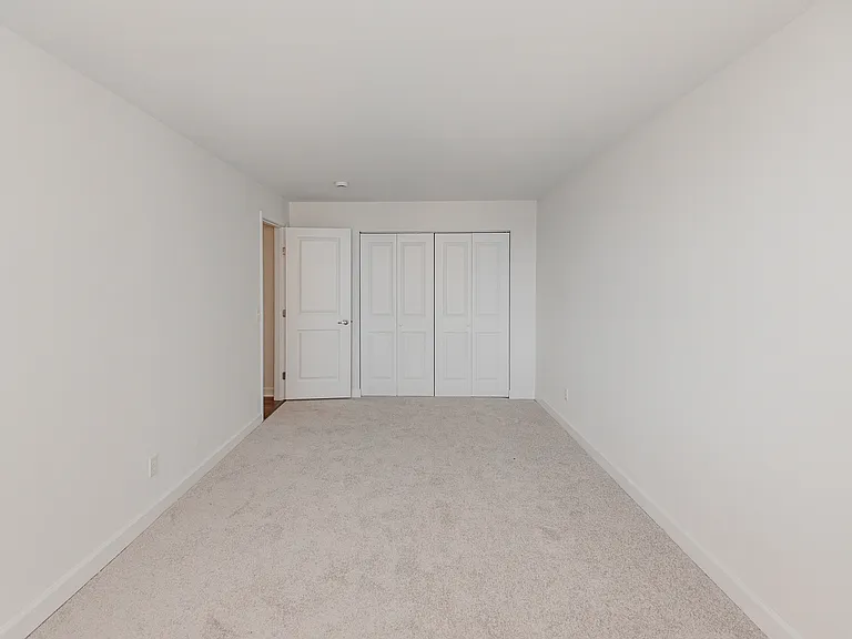 5630 Pershing Ave #42 — Photo 12