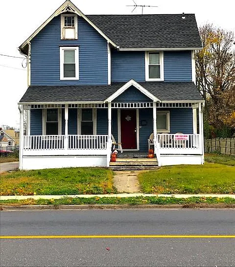 46 Delsea Dr N — Photo 1