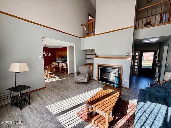 5th image of 109 Summerwood Dr