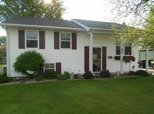 1030 15th St S, Wisconsin Rapids, WI 54494