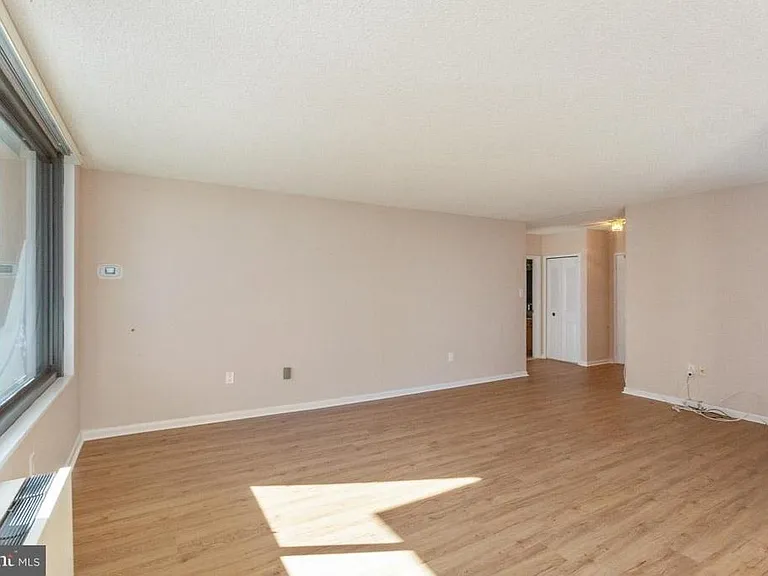 3701 S George Mason Dr #1702N — Photo 7