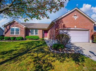 4021 Clearstream Way, Englewood, OH 45322
