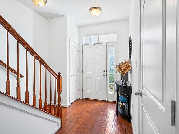 5th image of 12731 Longford Glen Dr