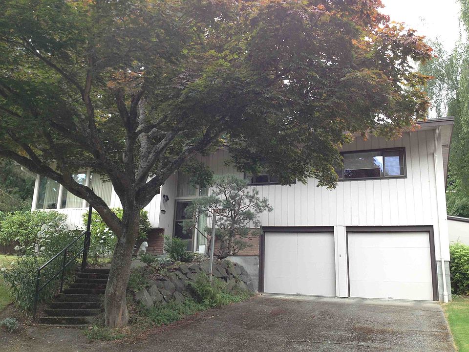 1st image of 10501 12th Ave NE