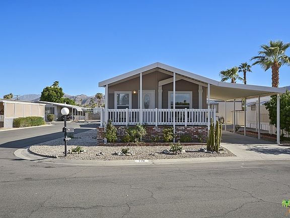 3rd image of 116 Oasis Dr S
