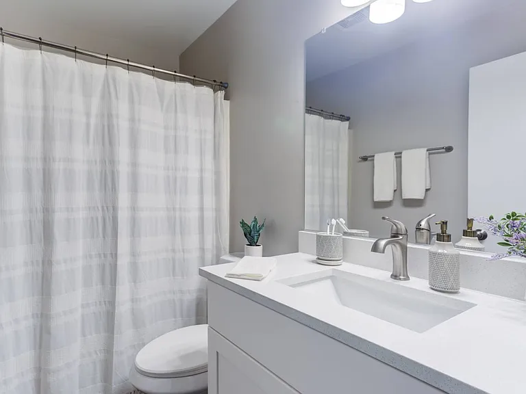 Haven on Long Grove — Photo 22