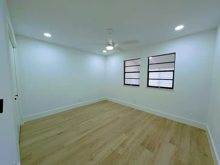 1000 Tarpon Woods Blvd #101 — Photo 12