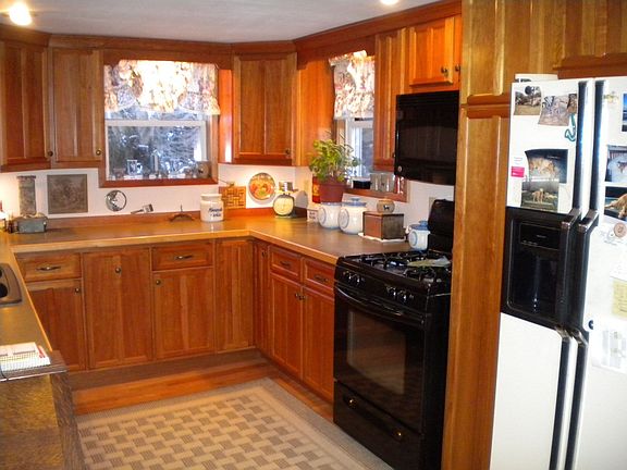 cherry cabinets