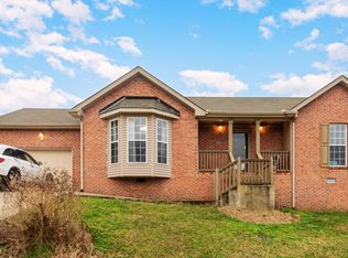 100 Garden View Ct, Dickson, TN 37055