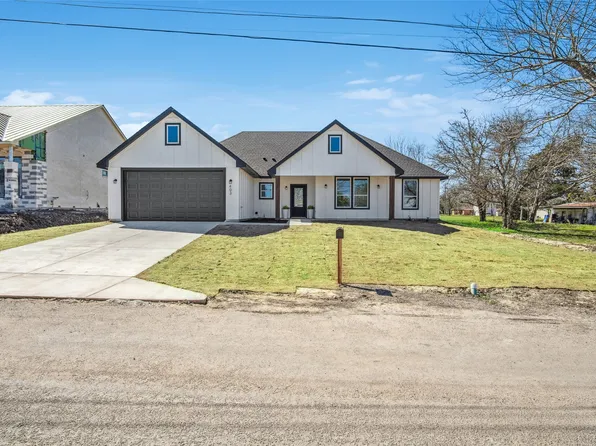 403 Haislip St, Farmersville, TX 75442