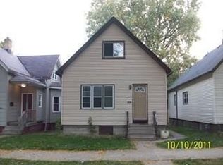 2324 N Bremen St, Milwaukee, WI 53212