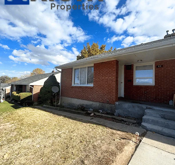 36 Mountain Dr — Photo 2