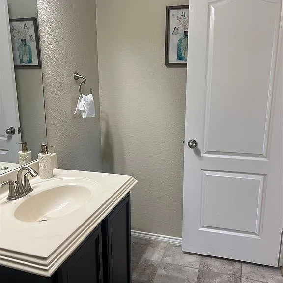 1013 Bruni Ct — Photo 8