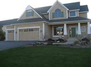 1230 Adrian Dr, Chaska, MN 55318