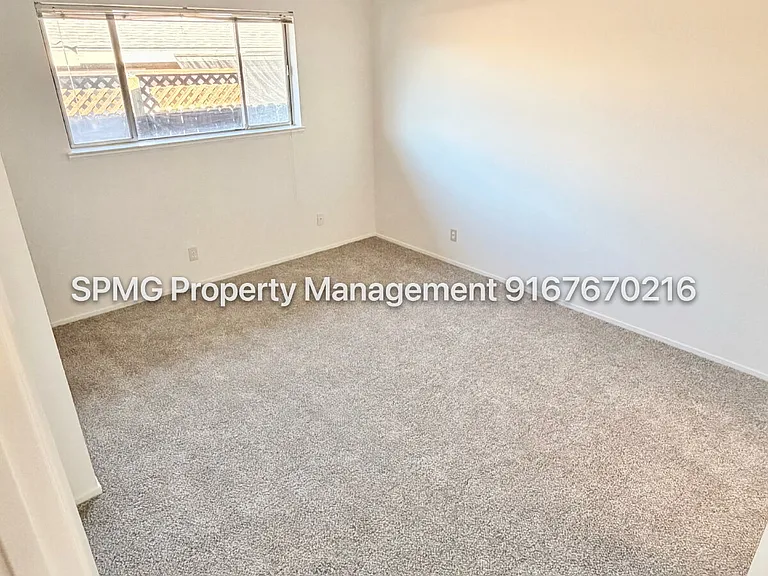 6769 Maywood Way — Photo 23