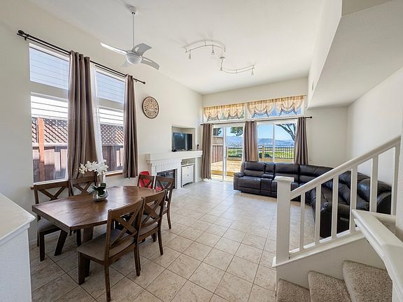 4th image of 68 Sea Isle Dr