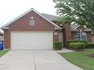 2616 Cascade Cove Dr, Little Elm, TX 75068