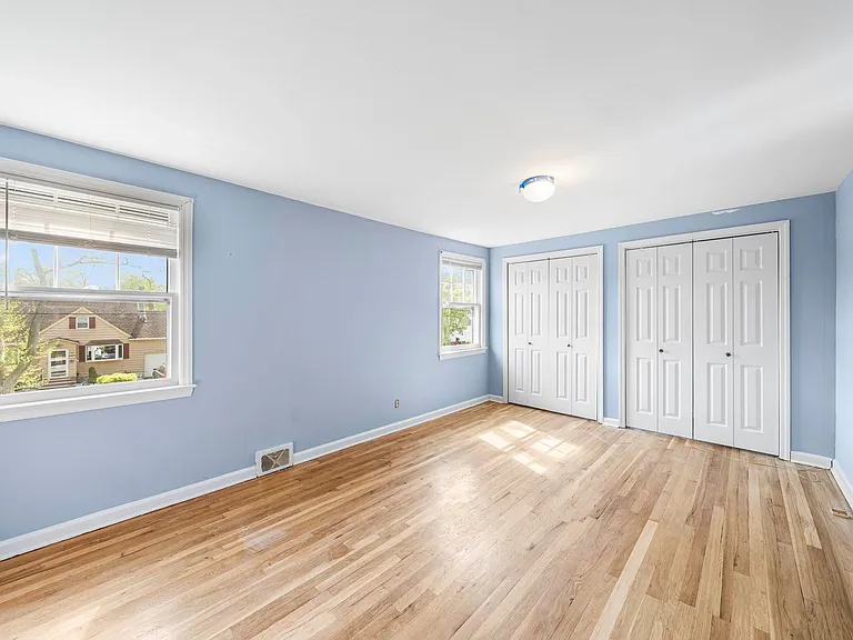531 Hory St — Photo 13